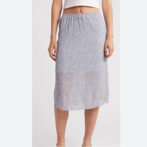 NWT All in favor floral‎ crinkle midi skirt in blue/white/yellow size XL - Picture 1 of 10
